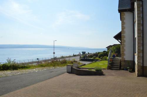 Clydeside Villa