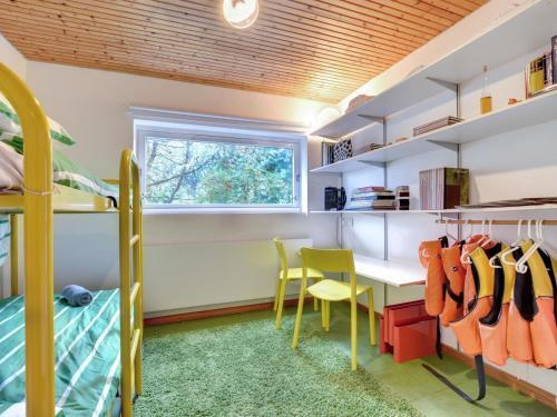 Quaint Holiday Home In Dartmouth With River Dart View