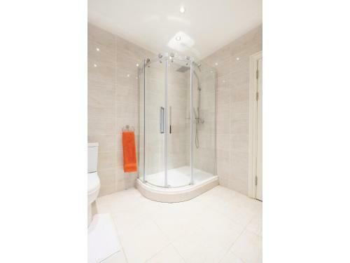 Apartamento Amazing 3-bedroom Garden Flat For 6 In Ealing