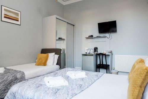 Hostal Claremont Guesthouse