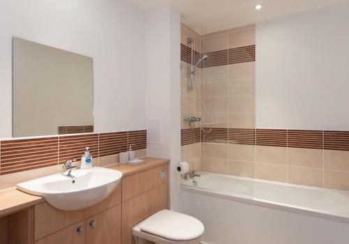 Apartamento The Lochend Park View Residence No 1