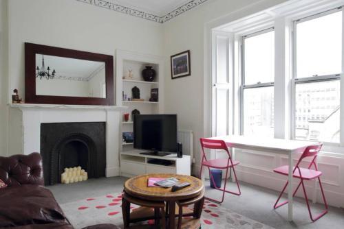 Apartamento 2 Bedroom Flat Near Edinburgh Castle Sleeps 5