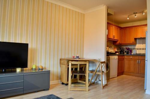 Apartamento 2 Bed Flat 5 Mins Walk From Murrayfield Stadium, Free Parking