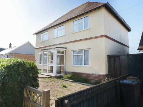 4 Riby Road, Felixstowe