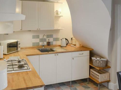 Courtyard Cottage