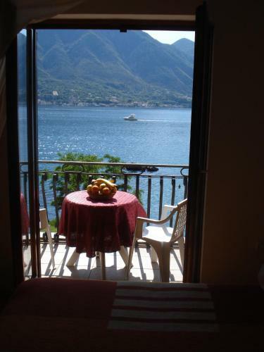 Hostal Guest House Tomcuk