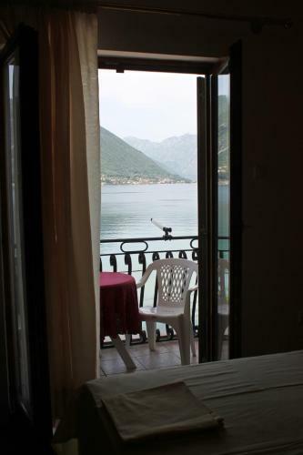 Hostal Guest House Tomcuk