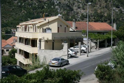 Hostal Accommodation Marija 2