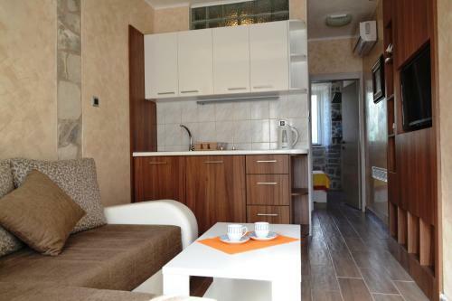 Lanterna Apartments