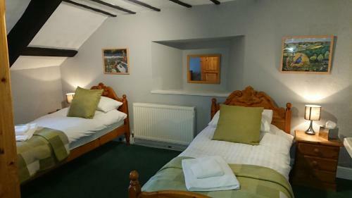 Posada The Cornish Inn