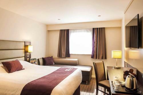 Hotel Premier Inn Heathrow Airport Terminal 4