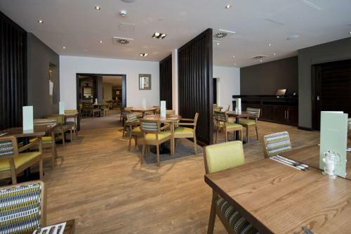 Hotel Premier Inn Heathrow Airport Terminal 4