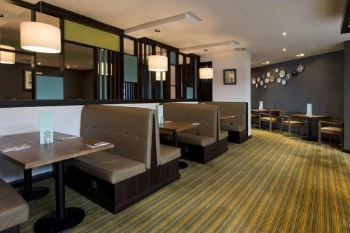 Hotel Premier Inn Heathrow Airport Terminal 4