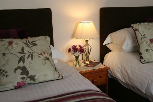 Hostal Mandeley Guest House