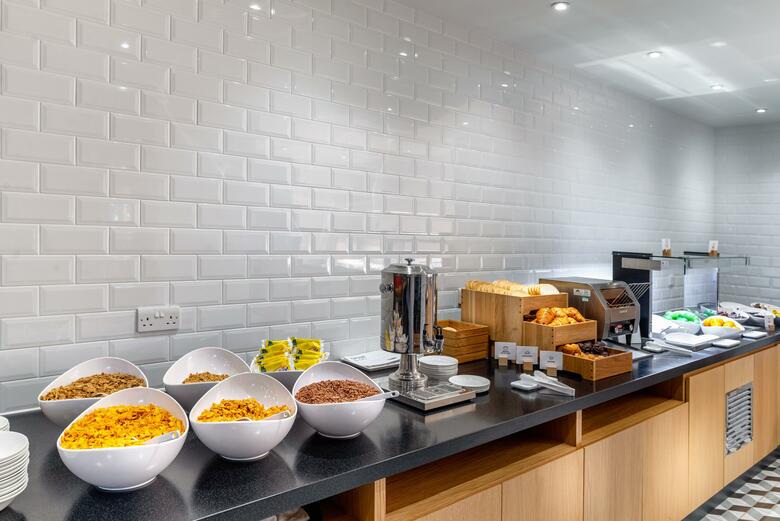 Hotel Holiday Inn Express - London Heathrow T4