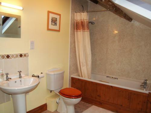Fryston Cottage