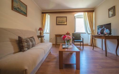 Apartments Radimir