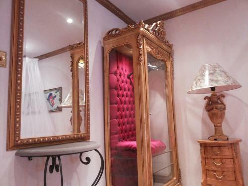 Hostal Vg Three Bedroom Castle