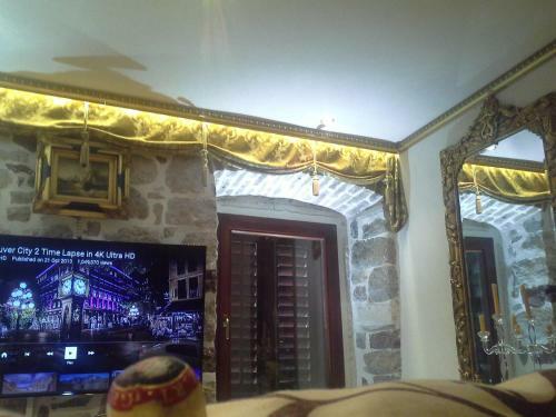 Hostal Vg Three Bedroom Castle