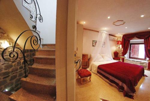 Hostal Vg Three Bedroom Castle