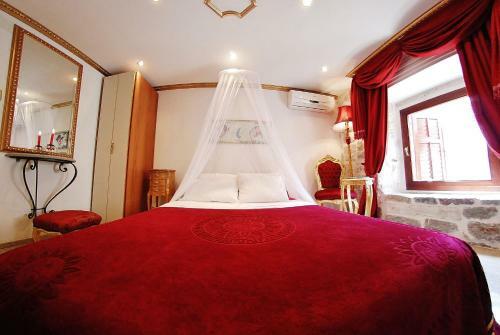 Hostal Vg Three Bedroom Castle