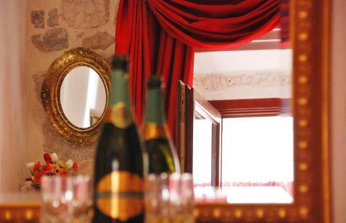 Hostal Vg Three Bedroom Castle