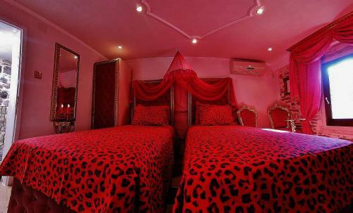 Hostal Vg Three Bedroom Castle