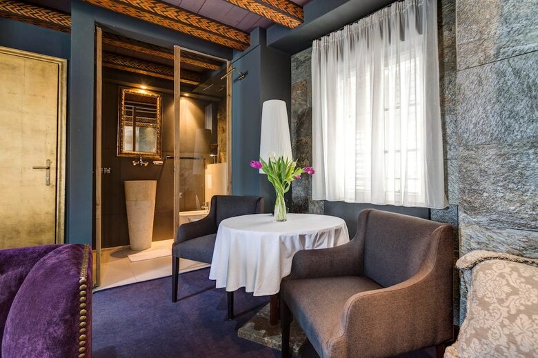 Hotel Hippocampus