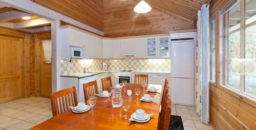 Apartamentos Holiday Club �ht�ri Villas
