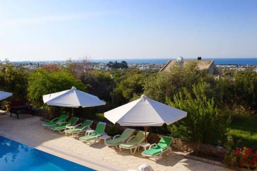 Five Fingers Holiday Bungalows