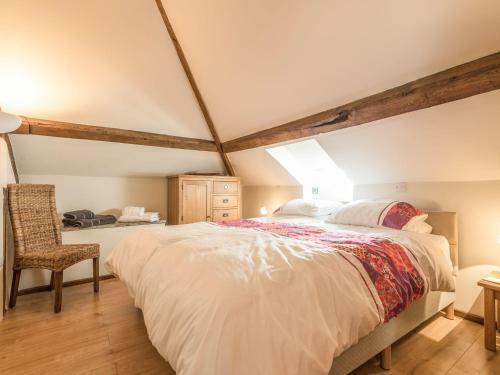 The Owl House, Llanfyllin