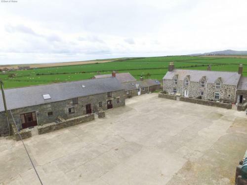 Tan Y Fynwent