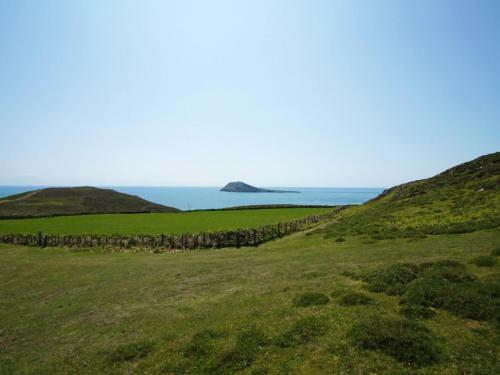 Tan Y Fynwent