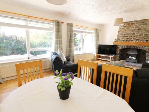 Southview, Llandysul