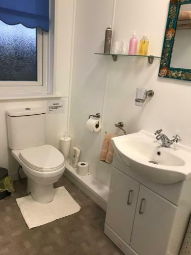 Hostal White Heather Guest House