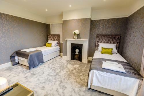 Hotel Vaulty Manor