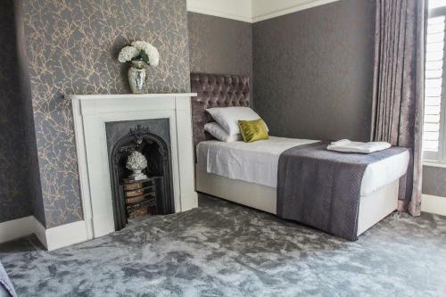 Hotel Vaulty Manor