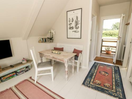 The Barn At Rose Cottage, Malpas