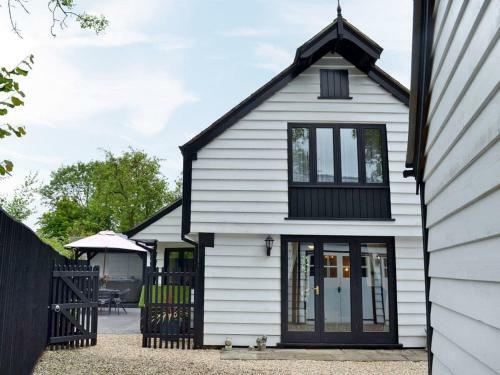 Askew Bridge Barn