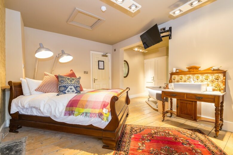 Bed & Breakfast The Bull Hotel