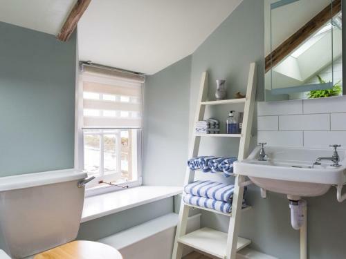 Island House, Cornwall
