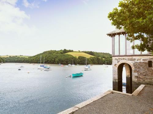 Island House, Cornwall