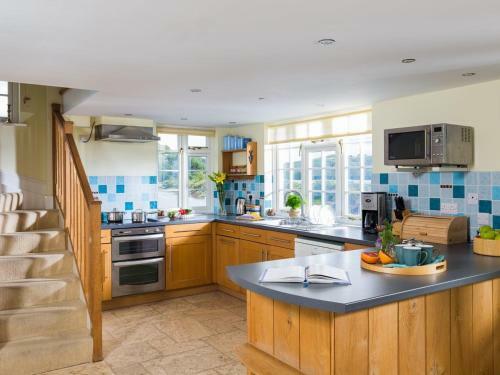 Island House, Cornwall