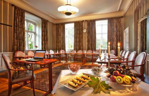 Hotel �keshofs Slott