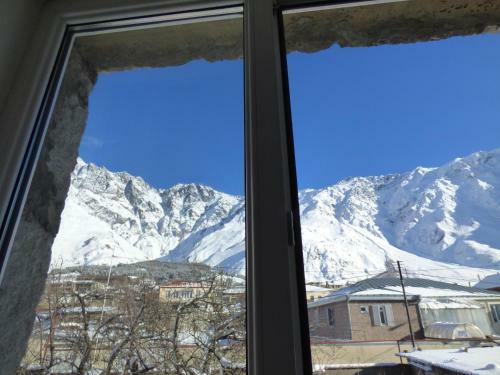 Hostal Anano Guest House