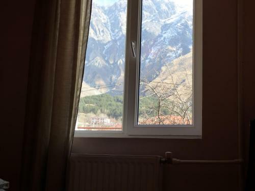 Hostal Anano Guest House