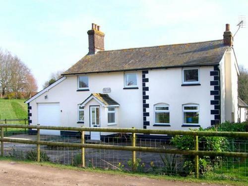 Bridge Farmhouse