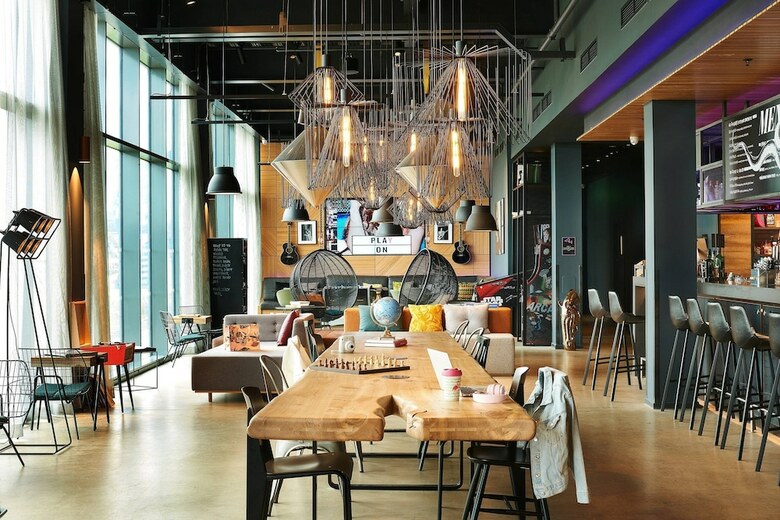 Hotel Moxy Edinburgh Airport