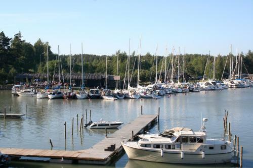 Peterzens Boathouse