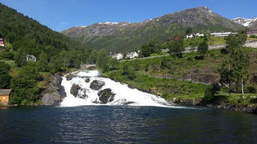 Hellesylt Hostel And Motel